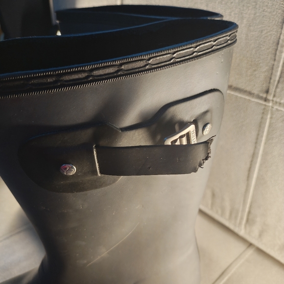 HUNTER Charcoal Rain Boots - Picture 3 of 8